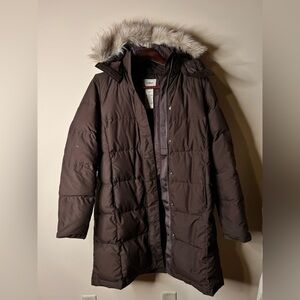 L.L. Bean Women’s Brown Down Puffer Coat w removable Faux Fur Hood